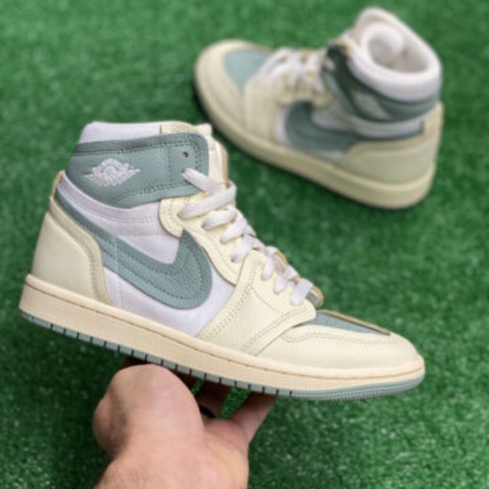 Nike Air Jordan 1 High Method of Make Womens Shoes White FB9891-104 VNDS Sz 6.5